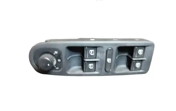 Volkswagen Golf VI Front door window switch trim 5K0867255A