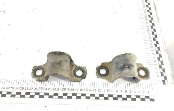 Volvo V60 Sway bar bush bracket, front 