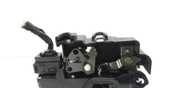 Opel Antara Front door lock