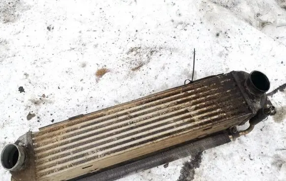Land Rover Discovery 3 - LR3 Intercooler radiator