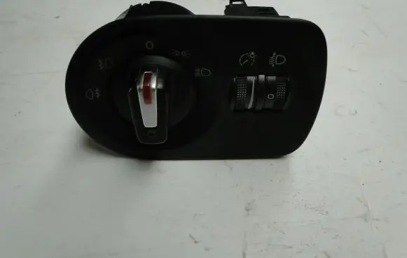 Seat Leon (5F) Other switches/knobs/shifts 1P1941431BR