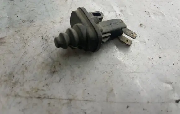 Opel Zafira A Front door sensor 8d0947559