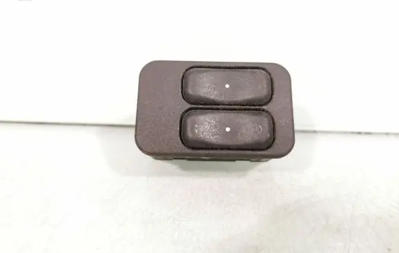 Opel Zafira A Electric window control switch 13363201 90561088
