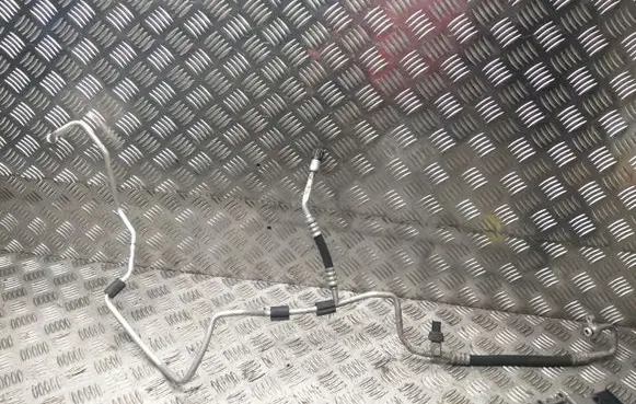 Mini One - Cooper Coupe R56 Air conditioning (A/C) pipe/hose 9806518