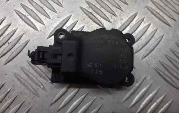 Ford Mondeo Mk III A/C air flow flap actuator/motor 1S7H-19E616-AA