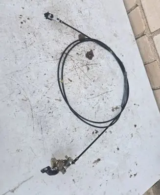 Toyota Corolla Verso E121 Fuel cap flap release cable 