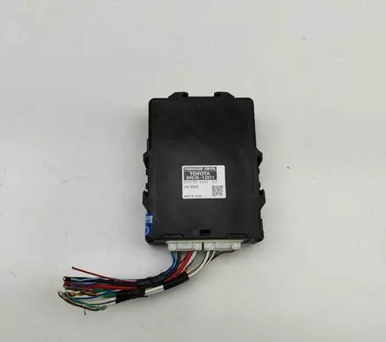 Toyota Prius+ (ZVW40) Gearbox control unit/module 0791006000 8953512011