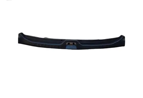 Trunk/boot sill cover protection