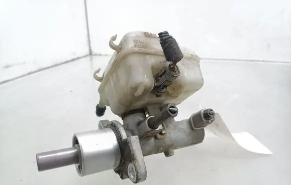 Opel Zafira A Master brake cylinder 09228608 F13P