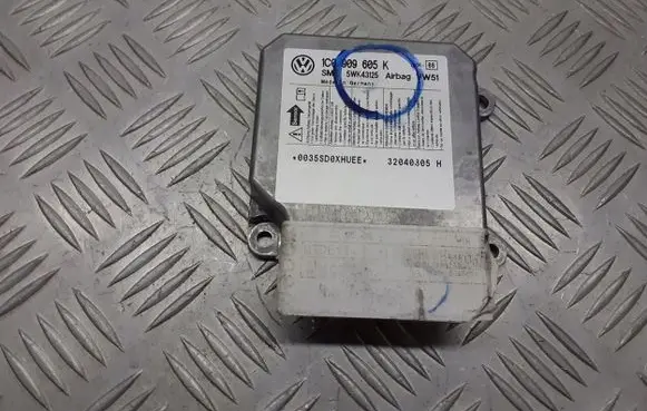 Volkswagen Fox Airbag control unit/module 1C0909605