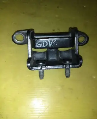 Nissan Qashqai Rear door upper hinge 