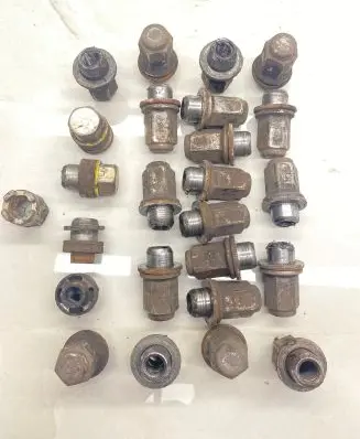 Toyota Land Cruiser (J120) Nuts/bolts N0code
