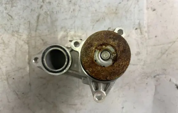 Hyundai i10 Water pump