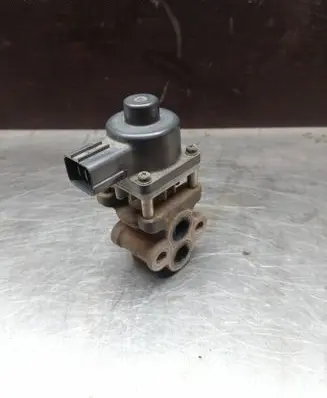 Subaru Impreza II EGR valve
