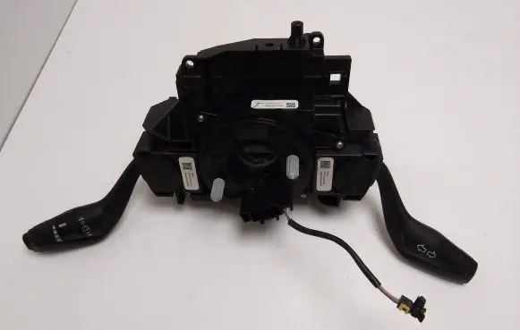 Ford Focus Indicator stalk BV6T13N064AF AV6T13335AB