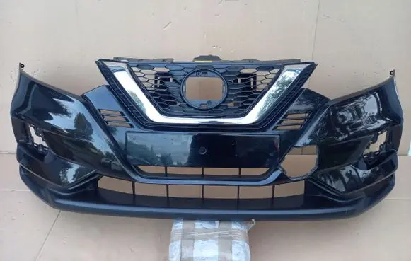 Nissan Qashqai Front bumper 62022HV00Hranzez