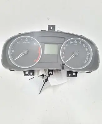 Skoda Fabia Mk2 (5J) Speedometer (instrument cluster) 5J0920811C