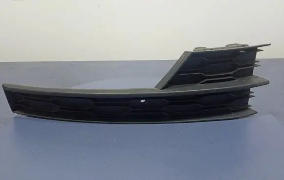 Skoda Octavia Mk3 (5E) Front bodywork piece 5E0807682F