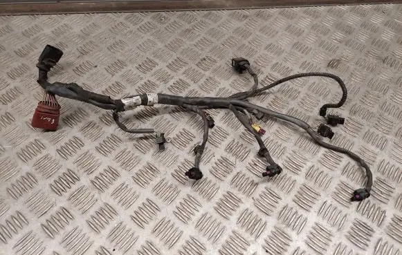 Audi Q7 4M Fuel injector wires 06E971627AF
