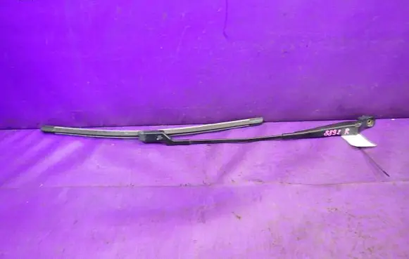 Skoda Roomster (5J) Front wiper blade arm 5J1955410B