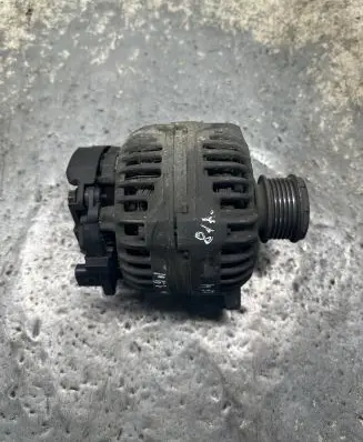 Volkswagen Golf IV Generator/alternator 028903031 0124515083
