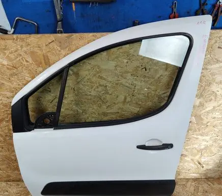 Citroen Berlingo Front door 