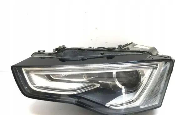 Audi A5 8T 8F Headlight/headlamp 8T0941005