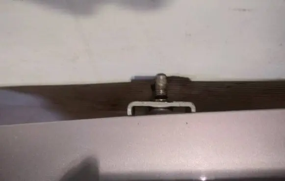 Nissan Note (E11) Tailgate/trunk/boot hinge