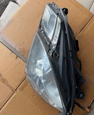 Mercedes-Benz E W212 Headlight/headlamp A2128208361 1LL01080003