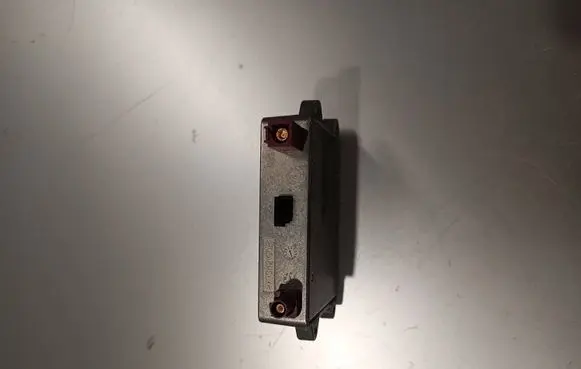 Antenna control unit