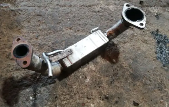 Mazda 6 EGR valve cooler RF8G20304
