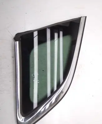 Renault Kadjar Rear side window 