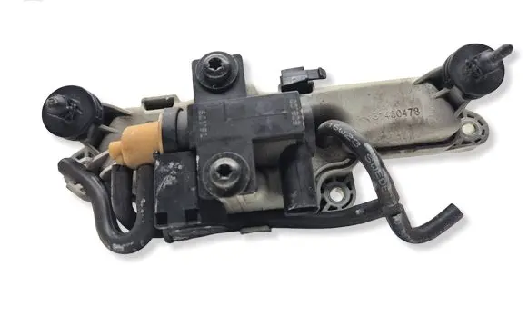 Volvo S60 Vacuum air tank 31480478