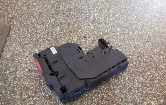 Mercedes-Benz C W204 Fuse module