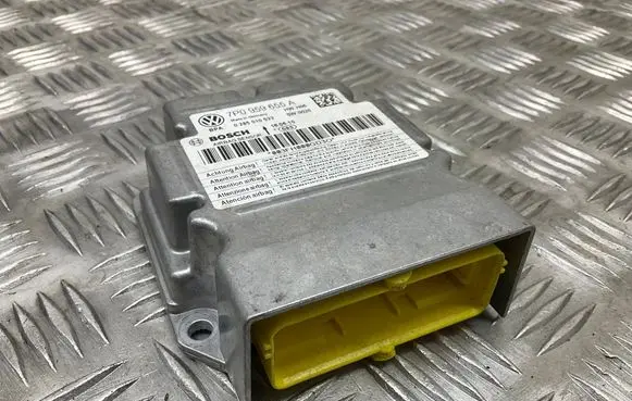 Volkswagen Touareg II Airbag control unit/module 7P0959655A
