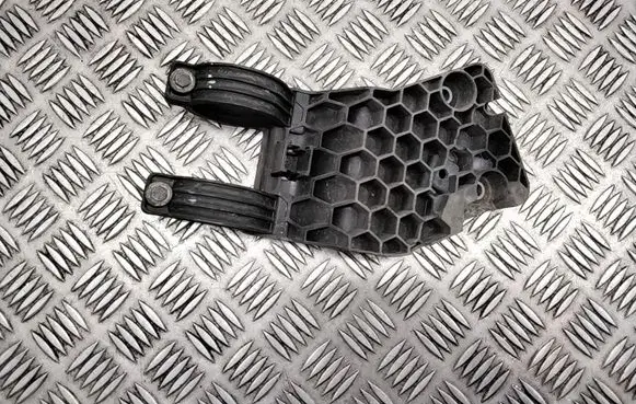 BMW X5 E70 Fuel filter bracket/mount holder 70314607