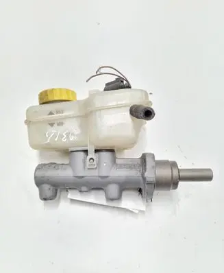 Volkswagen Polo IV 9N3 Master brake cylinder 6Q0611019Q