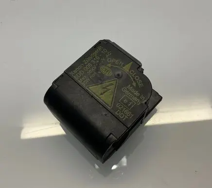 Mercedes-Benz E W211 Headlight ballast module Xenon 5DD008319