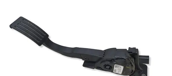 Volvo V40 Accelerator throttle pedal 31341777 6PV01036854