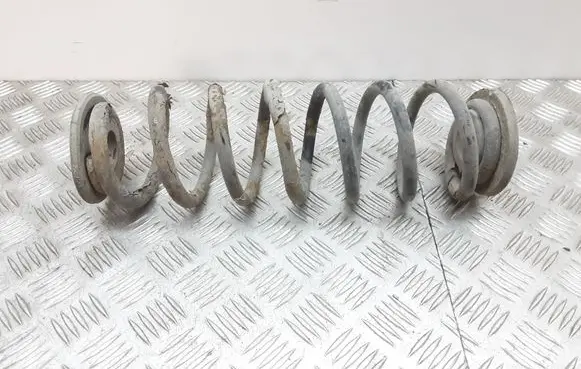Volkswagen Touran I Rear coil spring