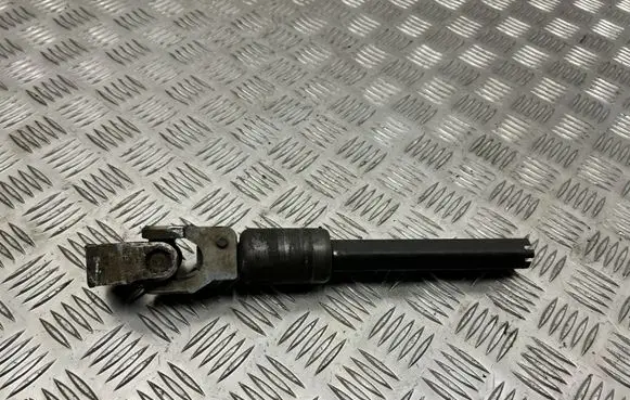 Volvo XC90 Steering column universal joint 