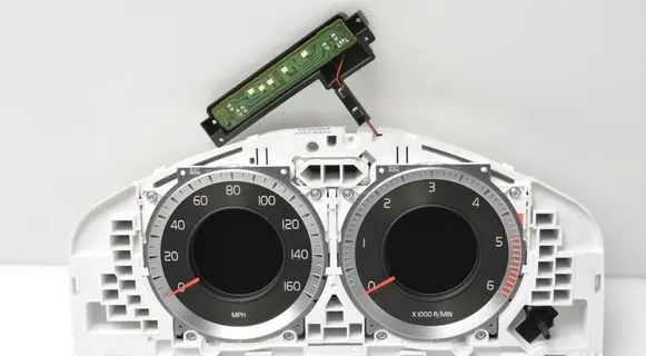 Volvo V60 Speedometer (instrument cluster) 31343330AA