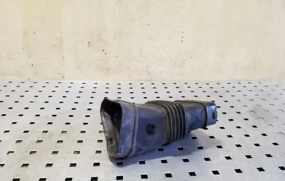 Volvo XC70 Air intake duct part 30792195