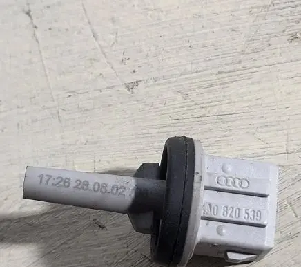 Volkswagen PASSAT B5.5 Interior temperature sensor 4A0820539