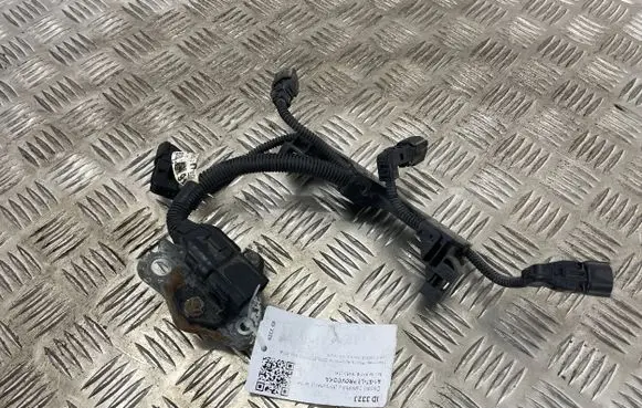 Toyota RAV 4 (XA50) Fuel injector wires 8212633050B