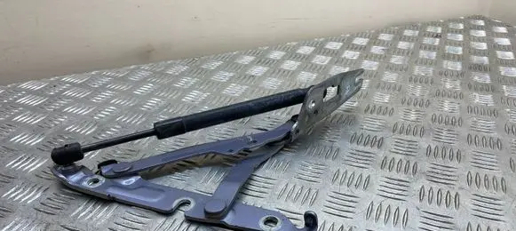 Audi A6 S6 C6 4F Tailgate/trunk/boot hinge