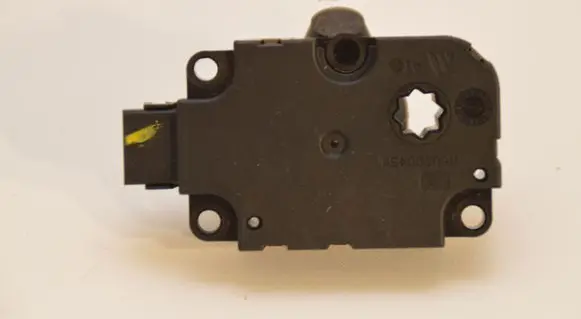 Audi Q7 4M A/C air flow flap actuator/motor ZBAT0084D02