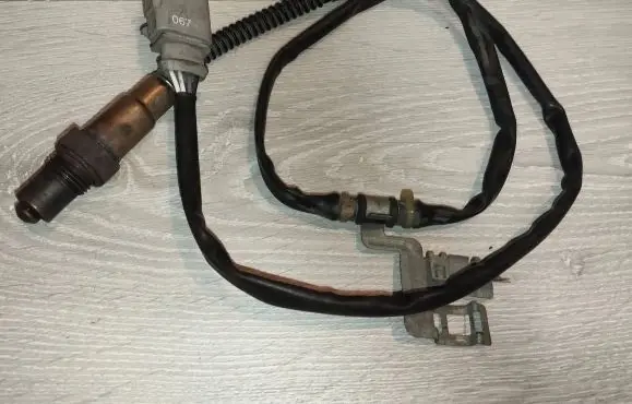 Volkswagen PASSAT B6 Lambda probe sensor 06F906262AD 0258006813 49287463