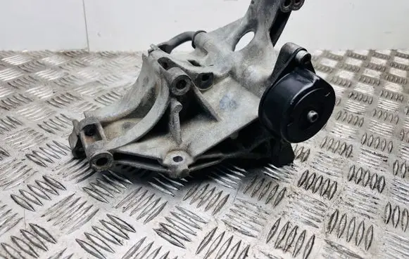 Volkswagen Sharan Generator/alternator bracket 028903143AB