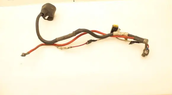 Volkswagen Jetta V Positive cable (battery)